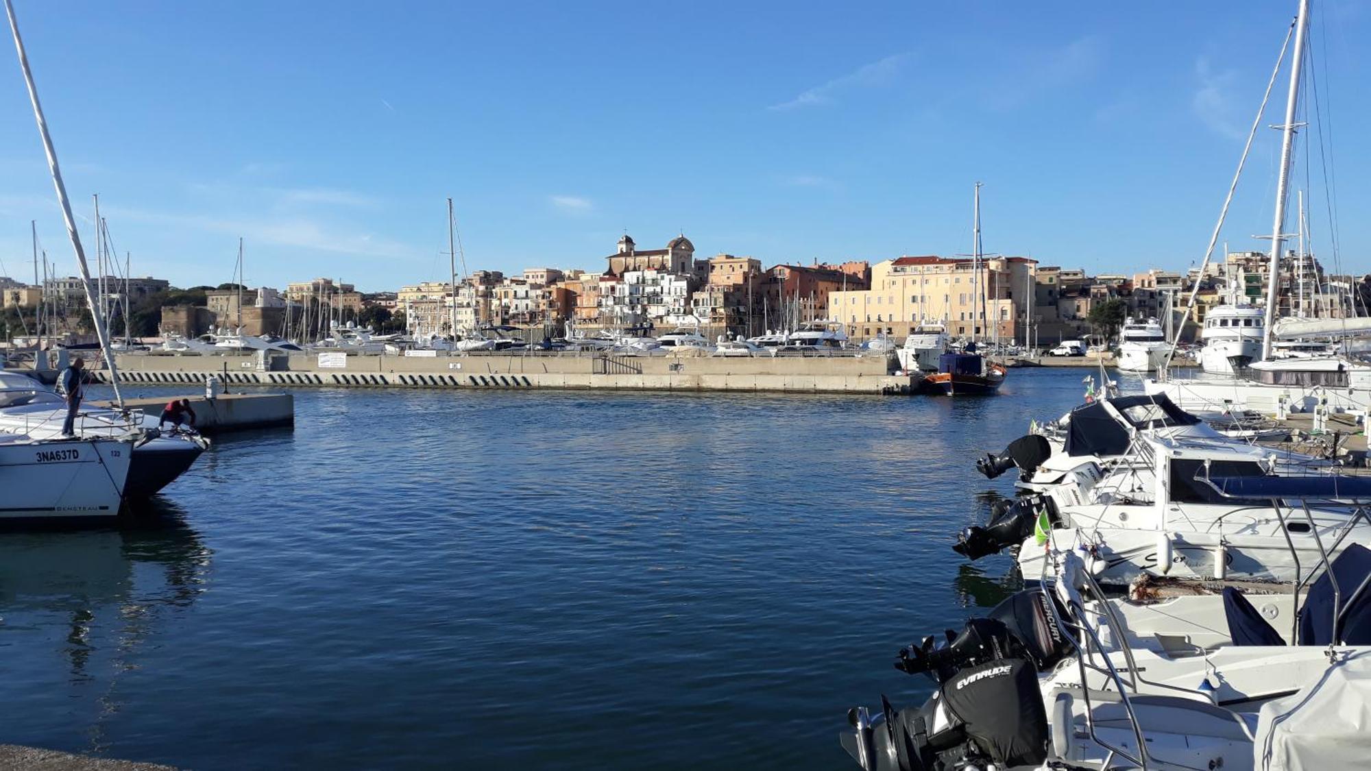 Spazioso Appartamento Sul Lungomare Di Nettuno Exterior photo